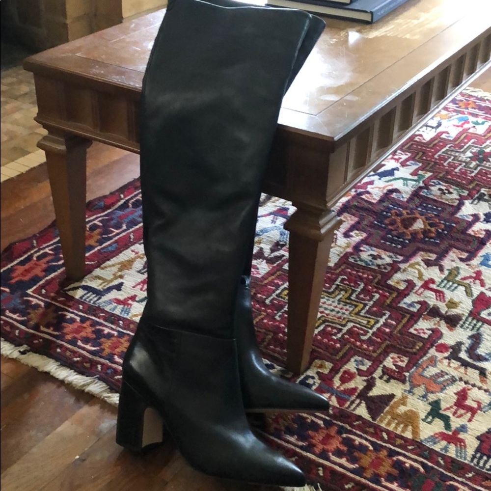 Sam Edelman size 9 soft black leather boot